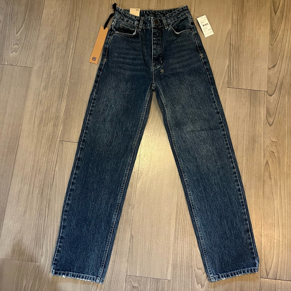 straight leg jeans